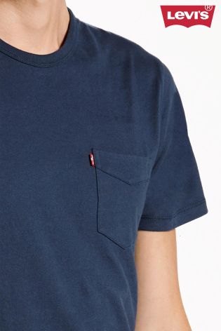 Navy Levi's&reg; Pocket T-Shirt